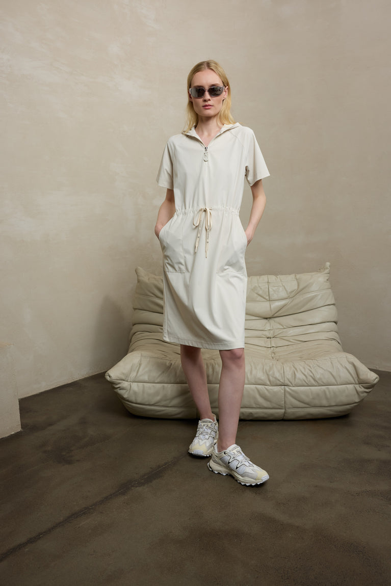 Evi dress strech technical jersey | Light Sand